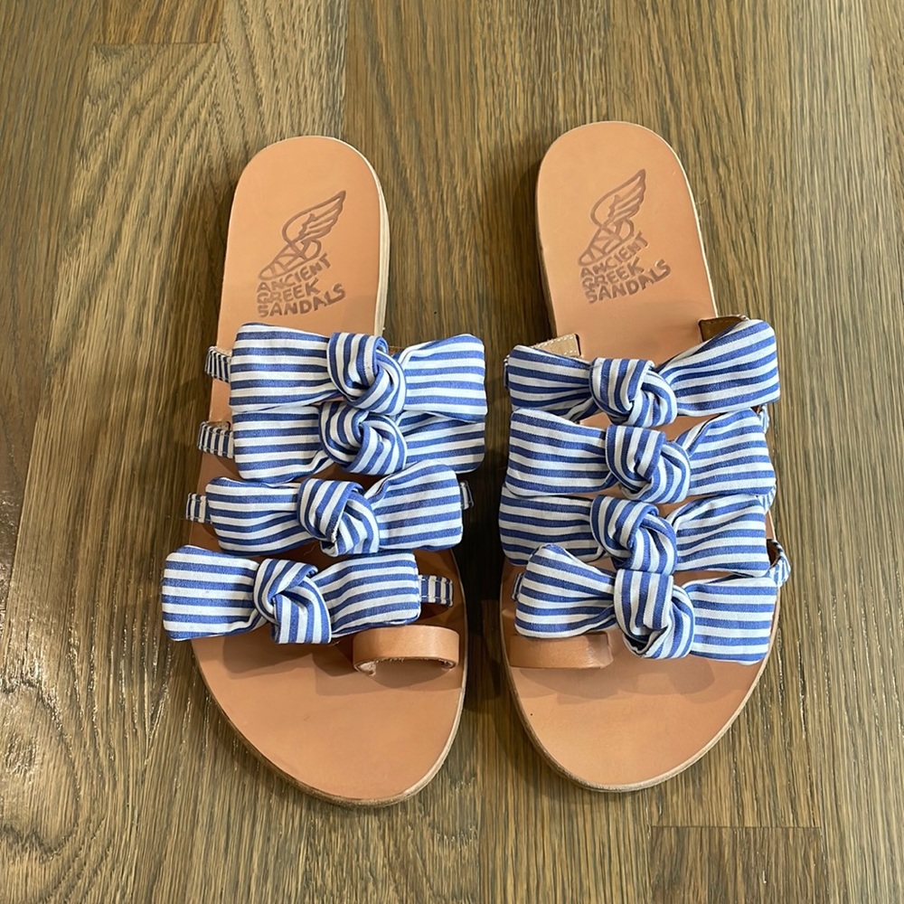 Lightly Worn Blue & White Handmade Leather Bowtie Sandals